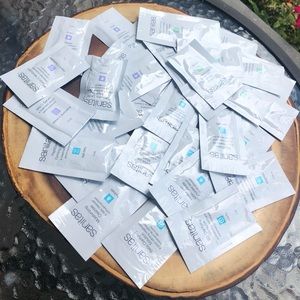 Sanitas Skincare Samples (set of 35)